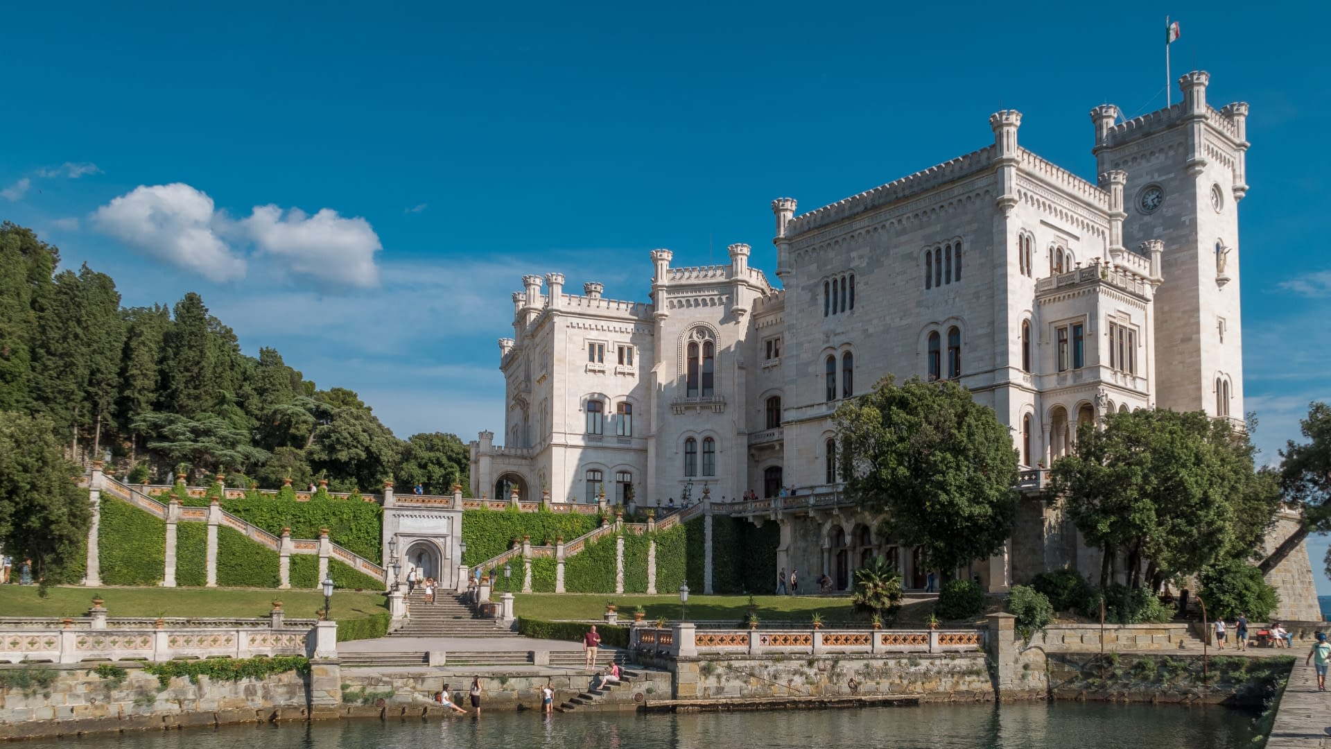Area riservata Iscritti Scuola Politica Luoghi Comuni Trieste